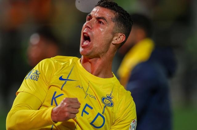 关于“意甲明星连续发光,球队士气爆棚”的信息 关于“意甲明星连续发光,球队士气爆棚”的信息